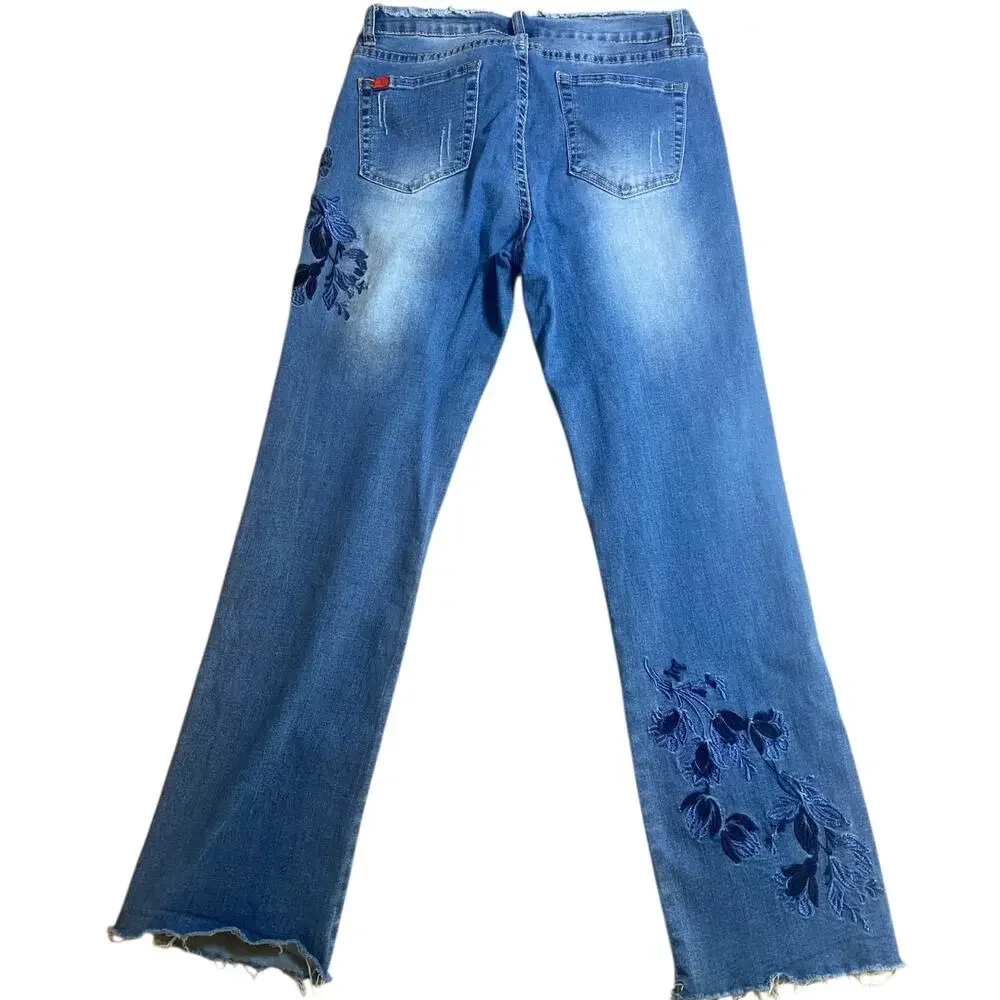 Seen and Be Seen Embroidered size 6